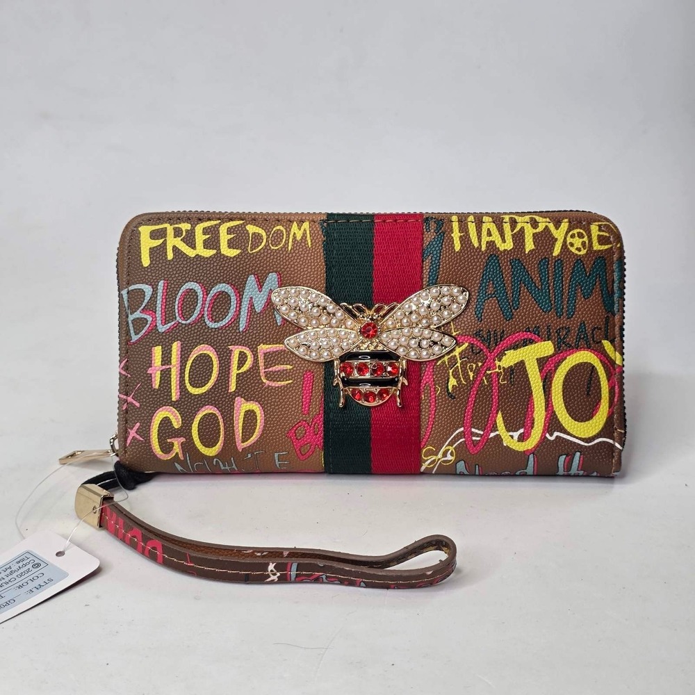 Alba Wallet Closeout Chunma Graffiti Design Vegan Leather Zipper Wristlet